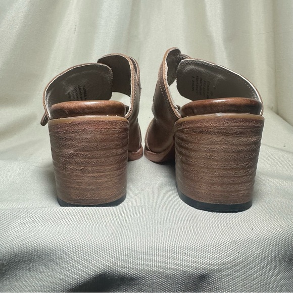 Freebird by Steven Women's Caprice Buckle Leather Sandals Size 8 - Picture 5 of 13